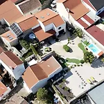 Familiar Com Piscina E Jacuzzi A 30 Min De Lisboa Torres Vedras
