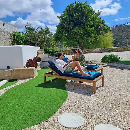 Σπίτι διακοπών Pool Oasis With Private Parking -vigia 8 *