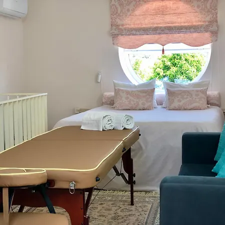 Familiar Com Piscina E Jacuzzi A 30 Min De Lisboa Vakantiehuis