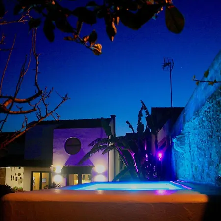 Dom wakacyjny Familiar Com Piscina E Jacuzzi A 30 Min De Lisboa *