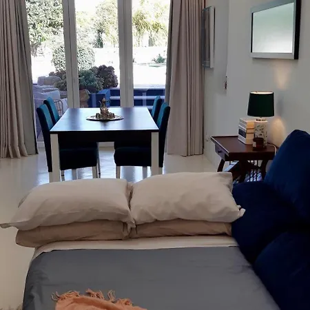 Pool Oasis With Private Parking -vigia 8 בית נופש