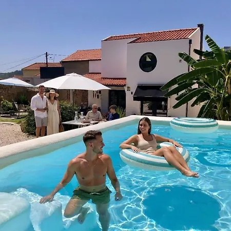 Familiar Com Piscina E Jacuzzi A 30 Min De Lisboa Dom wakacyjny Torres Vedras