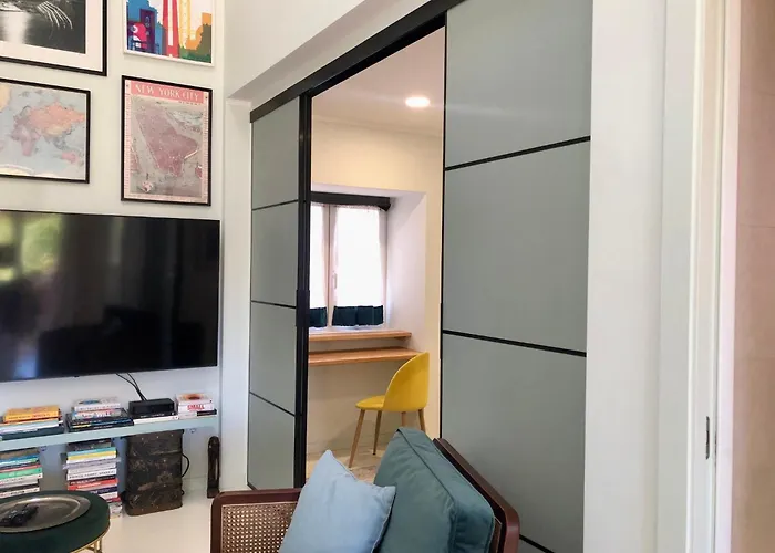 Familiar Com Piscina E Jacuzzi A 30 Min De Lisboa Feriehus Torres Vedras