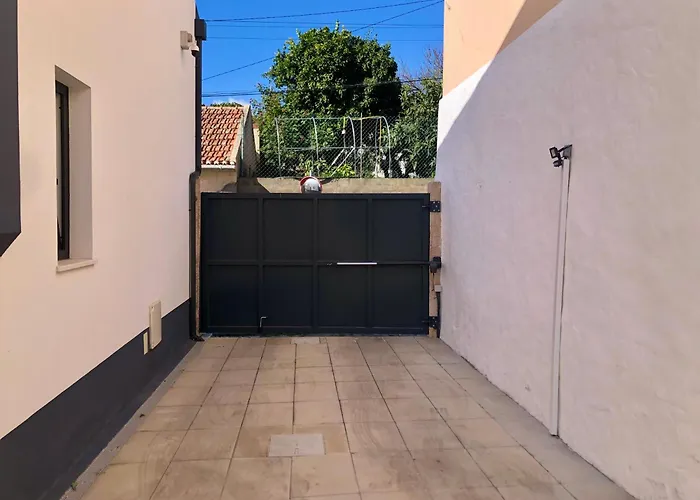Familiar Com Piscina E Jacuzzi A 30 Min De Lisboa Feriehus